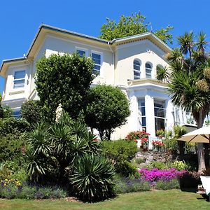 Trafalgar House